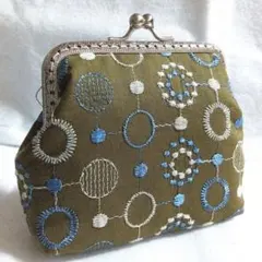 Item thumbnail for item 301efb10-c4ee-4a8b-b9e9-cb2f589aeb8e