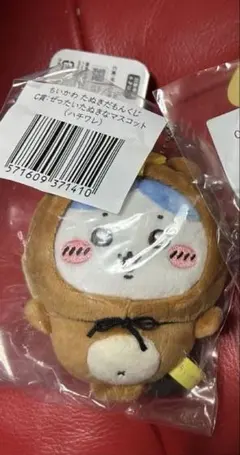 ちいかわ　たぬきだもんくじ C賞　ハチワレ