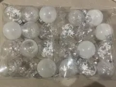 オーナメント　ホワイト 23個入り