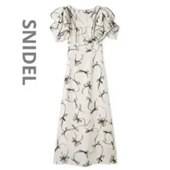 SNIDEL Sustainableリボンプリントワンピース