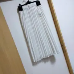 新品　タグ付き　半額以下☆　レディース　ホワイト プリーツロングスカートＬ　春夏