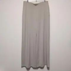 ユニクロ クレープジャージーストレートパンツ 丈長め ナチュラル