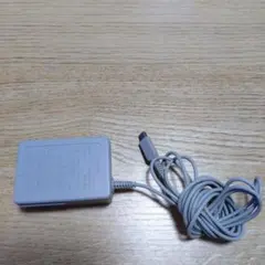 3DS/2DS/DSI ニンテンドー純正ACアダプター 充電器 WAP-002