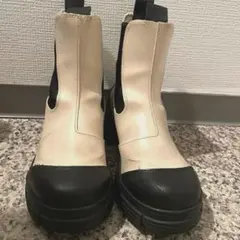 Item thumbnail for item a02d91f9-b7c5-457a-b91f-06781aa946a8