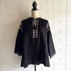 伊太利屋 イタリヤ シアー 刺繍 チュニック ロングブラウス サイズ15 伊太利屋 イタリヤ シアー 刺繍 チュニック ロングブラウス サイズ15
