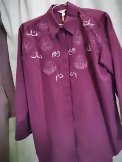 ワインレッド 刺繍入り 長袖シャツ