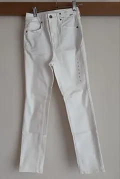 GU ハイウエストシガレットアンクルジーンズ S 新品未使用タグ付き