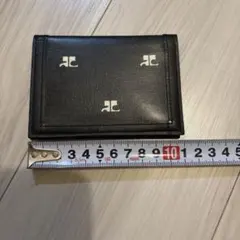 クレージュ　ロゴ入りブラックレザーカードケース