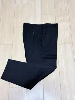 ユニクロ　ストレッチウールスリムフィットパンツ（ストライプ ）濃紺