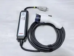 最新ロゴ!】【新品、未使用品】【最新型番】日産リーフ充電ケーブル