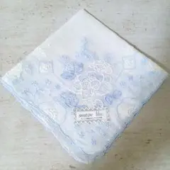 スワトウ ハンカチ ブルー＆ホワイト レース模様 shan tou スワトウ刺繍 ハンカチ 約30×30cm｜アミブルージュ