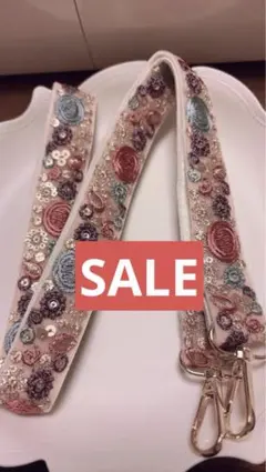 ショルダーストラップ　ハンドメイド　渦模様　グルグル　インド刺繍リボン