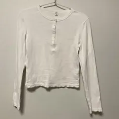 【UNIQLO】✳︎リブヘンリーネックT