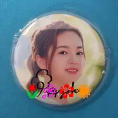 NiziU アヤカ 缶バッジ NiziU アヤカ 缶バッジ 缶バッチ Live 2025 LOVE LINE - メルカリ