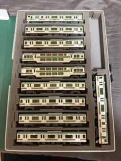 KATO E231系 東海道線・湘南新宿ライン 10両フル編成 - メルカリ