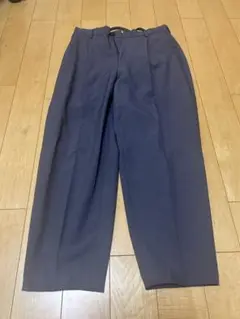 スラックスパンツ
