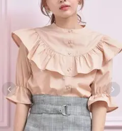 新品　フリル付きブラウス　ピンク　五分袖　半袖シャツ