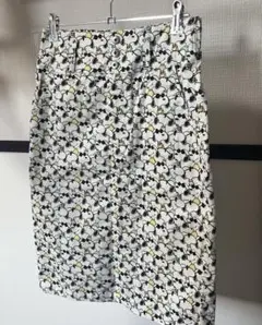 イーハイフン×スヌーピーコラボ　ジョークール 総柄 スカート