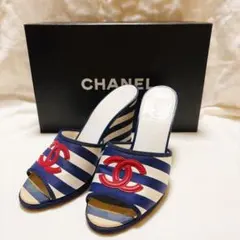 CHANEL ココマーク ボーダー ウェッジミュール サンダル 36.5 箱付きのサムネイル