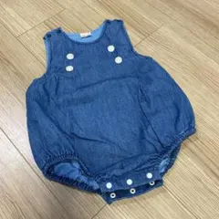petit main デニム風ロンパース 80