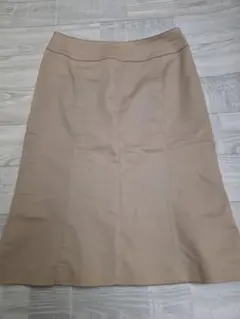 INDIVIベージュ タイトスカート ひざ丈
