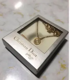 Christian Dior クリスチャンディオール パールネックレス ゴールド