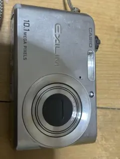 EXILIM ZOOM EX-Z1000 シルバー CASIO デジタルカメラ - メルカリ