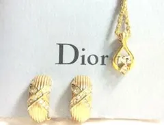 Item thumbnail for item a9a962f2-e7cf-43c5-b4ad-7d7586f6aa93