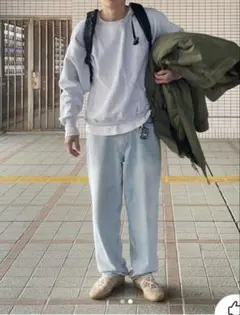 Levi's ライトブルー ストレートデニム