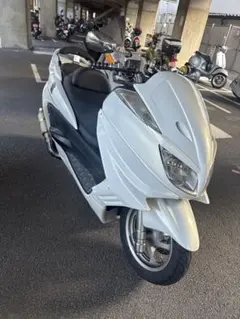 YAMAHA マジェスティ250