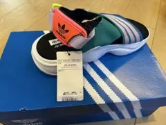 adidas Originals 3ライン ストラップサンダルのサムネイル
