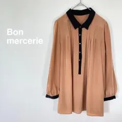 1569【ボンメルスリー】プリーツ　ブラウス　ベージュ　日本製【M】オフカジ