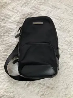 BLACK LABEL CRESTBRIDGE ボディバッグ　ブラック