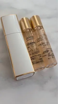 CHANEL ココ マドモアゼル ツイスト＆スプレーのサムネイル