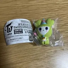 まちぼうけ TWICE LOVELYS JEONGVELY ジョンヨン