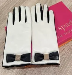 お値下げ中【KateSpade】レザー手袋 ホワイト/ブラック リボン付き
