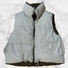 Bershka ダウンベスト　リバーシブル 2ウェイ　アイボリー　ブラウン　M