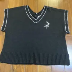 axes femme 黒 Vネックニットベスト