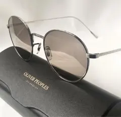 OLIVER PEOPLES ALTAIR 調光レンズ　ガラスタイプのサムネイル