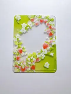 【499】硬質カードケース　デコ　B8