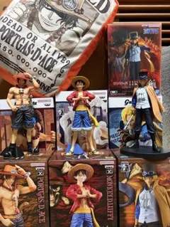 ワンピース 三兄弟フィギュア７体セット＋エースクッション