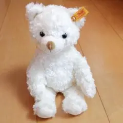 テディベアぬいぐるみのサムネイル