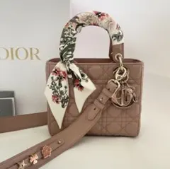 Christian Dior Lady Dior バッグのサムネイル