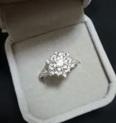 Llife TORSADE RING - メルカリ