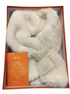 新品未使用UGG ホワイトファー ティーペット スヌード