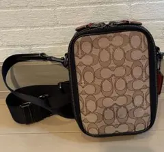 Coach ショルダーバッグ ベージュ　モノグラム