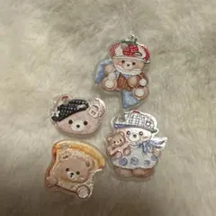 アクリルチャーム４枚