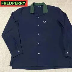 FREDPERRY 襟切り替え　刺繍ロゴ入り　オープンカラーシャツ