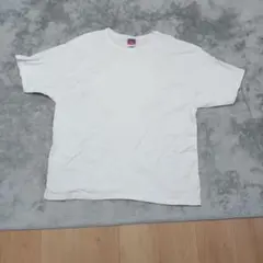 チャンピオン　Tシャツ