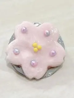 ミニチュア粘土 桜の花形ブローチ ピンク ハンドメイド【SALE】